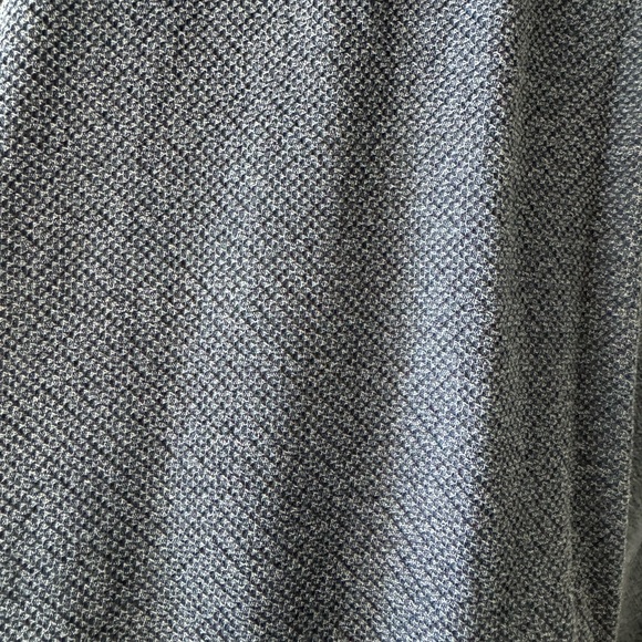 Old Navy Textured Chambray Lace Front Top - Picture 9 of 9